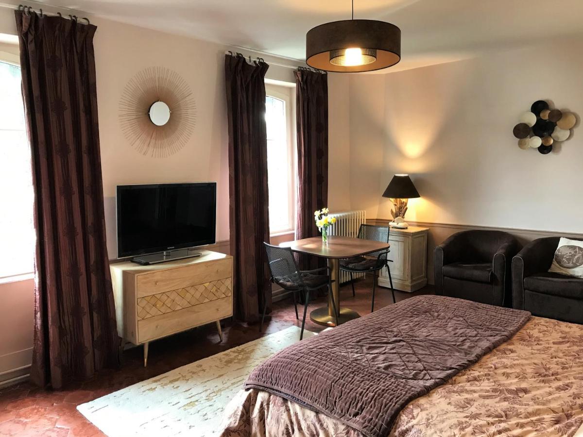 Alojamento de Acomodação e Pequeno-almoço Le Clos Des Princes Châtenay